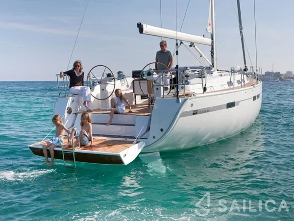 Bavaria 45 Cruiser - Yacht Charter Sailica