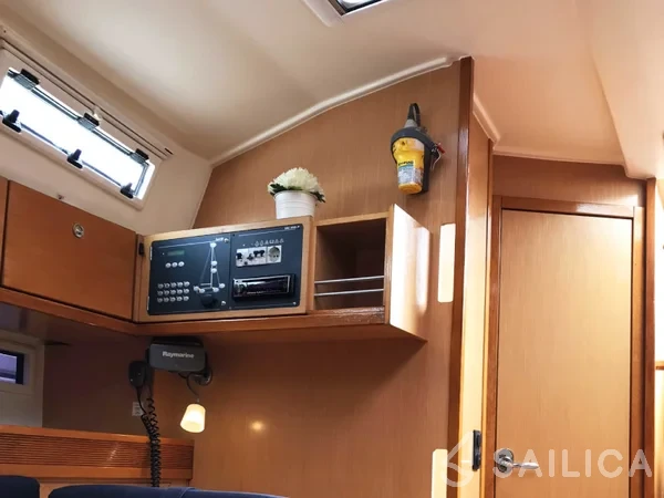 Bavaria 45 Cruiser - Yacht Charter Sailica
