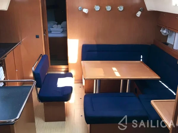 Bavaria 45 Cruiser - Yacht Charter Sailica