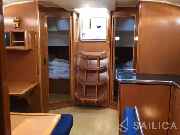 Bavaria 45 Cruiser - Yacht Charter Sailica