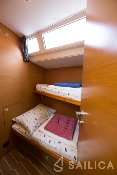 Sun Odyssey 509 - Yacht Charter Sailica