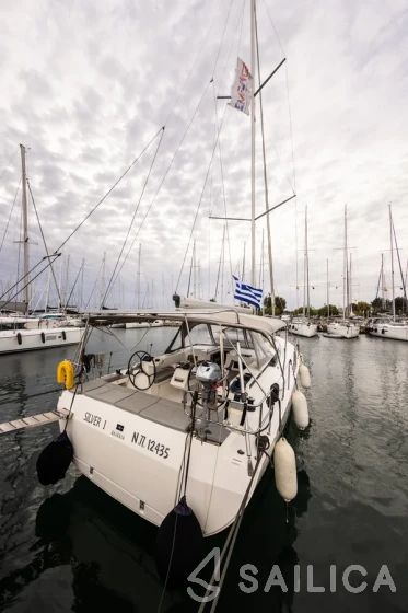 Bavaria C45 - Yacht Charter Sailica