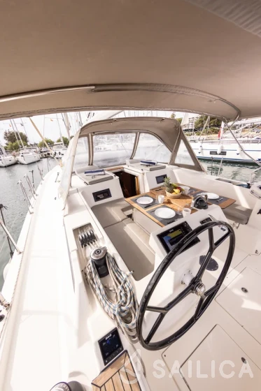 Bavaria C45 - Yacht Charter Sailica