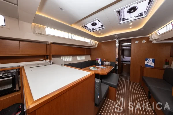 Bavaria C45 - Yacht Charter Sailica