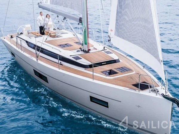 Bavaria C45 - Yacht Charter Sailica