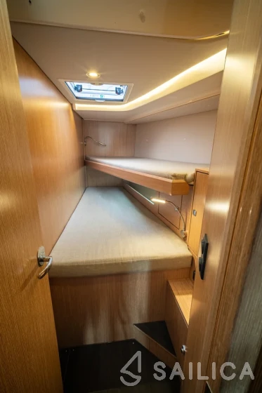 Bavaria C45 - Yacht Charter Sailica