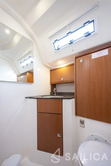 Bavaria 51 Cruiser - Yacht Charter Sailica