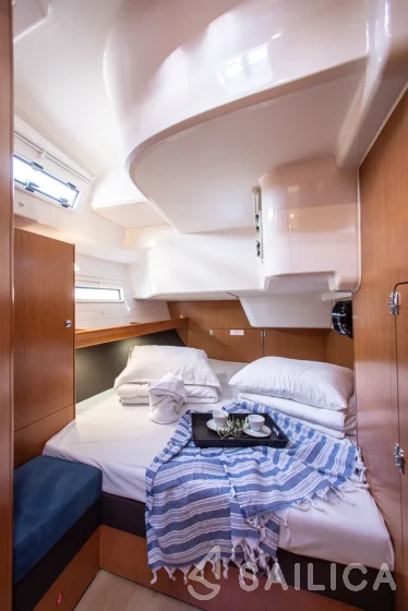 Bavaria 51 Cruiser - Yacht Charter Sailica