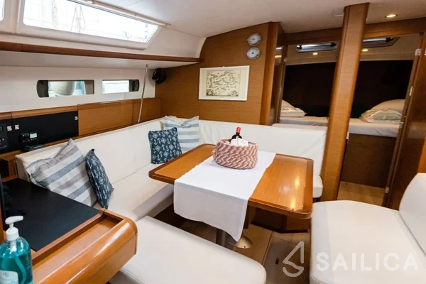 Sun Odyssey 479 - Yacht Charter Sailica