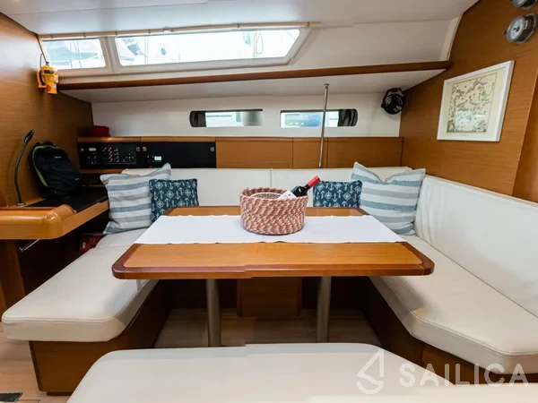 Sun Odyssey 479 - Yacht Charter Sailica