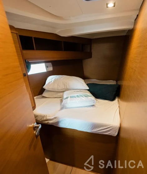 Sun Odyssey 479 - Yacht Charter Sailica