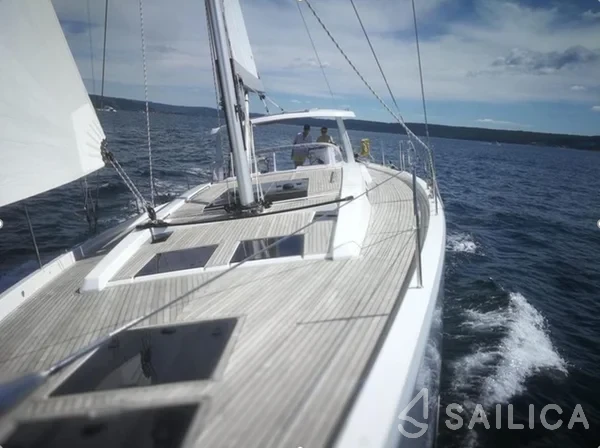 Hanse 588 - Yacht Charter Sailica