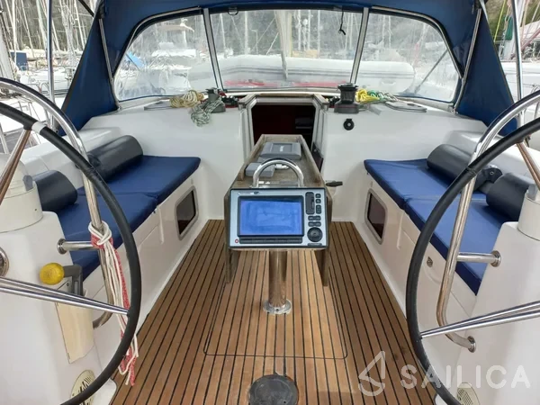 Dufour 445 GL - Yacht Charter Sailica