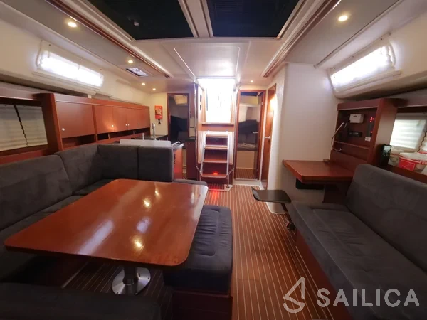Hanse 455 - Yacht Charter Sailica