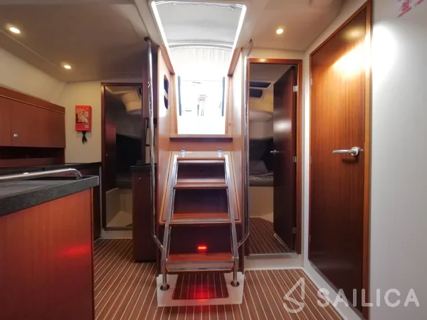 Hanse 455 - Yacht Charter Sailica