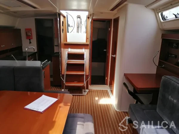 Hanse 455 - Yacht Charter Sailica