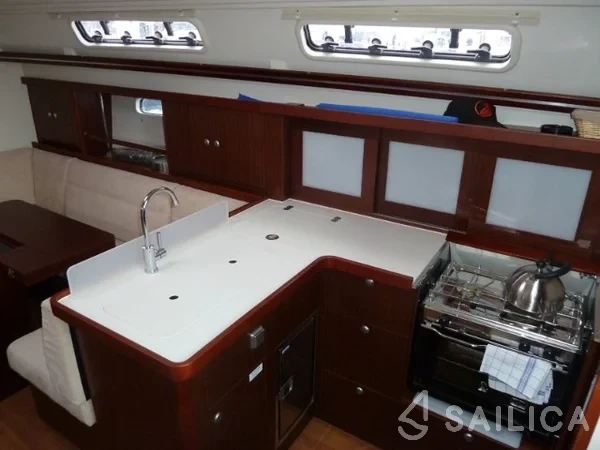 Hanse 375 - Yacht Charter Sailica