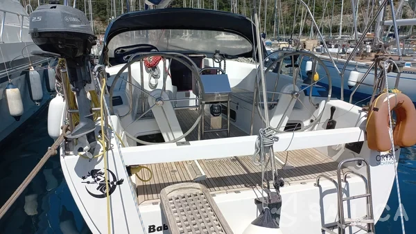 Hanse 375 - Yacht Charter Sailica