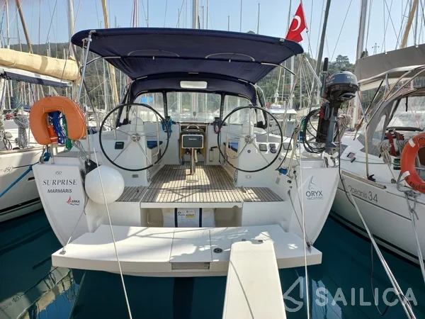 Dufour 450 GL - Yacht Charter Sailica