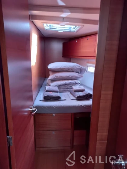 Dufour 500 GL - Yacht Charter Sailica