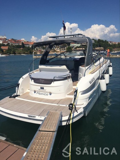 Bavaria S32 Open - Yacht Charter Sailica