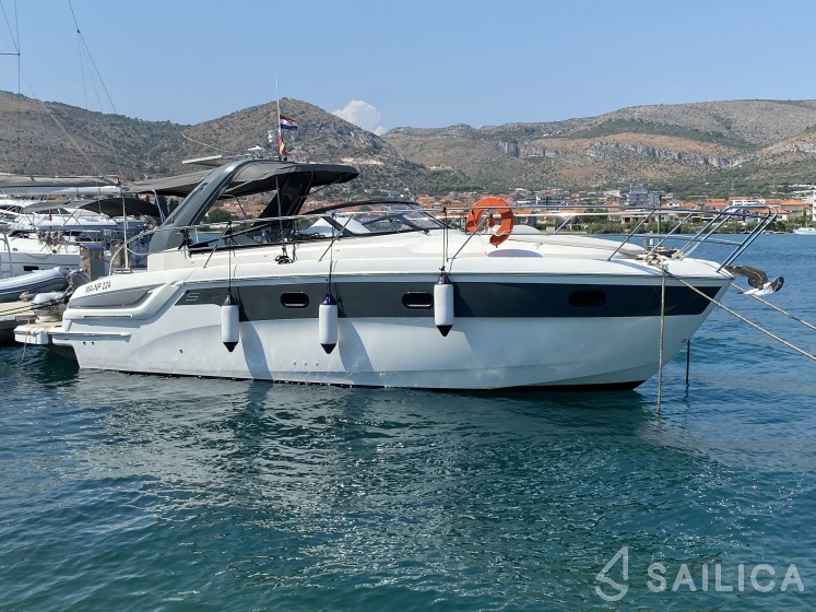 Bavaria S32 Open - Yacht Charter Sailica