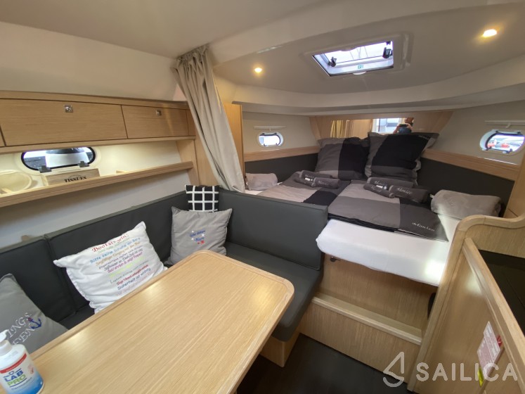 Bavaria S32 Open - Yacht Charter Sailica