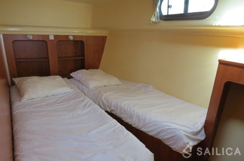 Estivale Quattro S - Yacht Charter Sailica