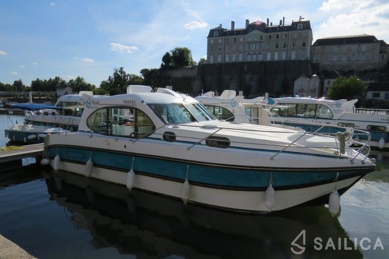 Estivale Quattro S - Yacht Charter Sailica