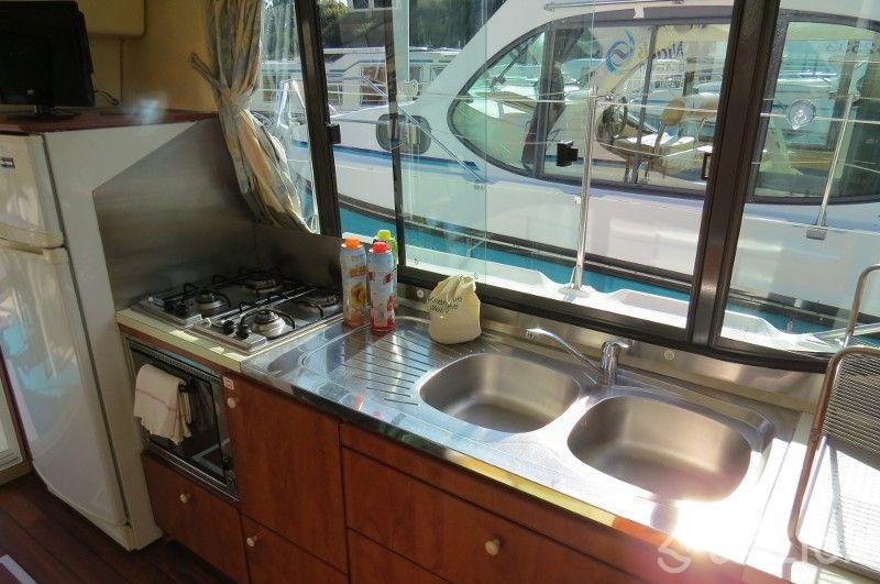 Estivale Quattro S - Yacht Charter Sailica