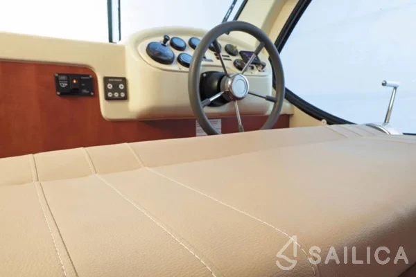 Estivale Quattro S - Yacht Charter Sailica