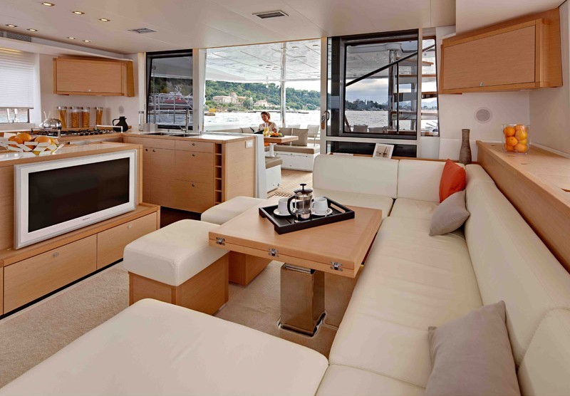 Lagoon 560 - Yacht Charter Sailica