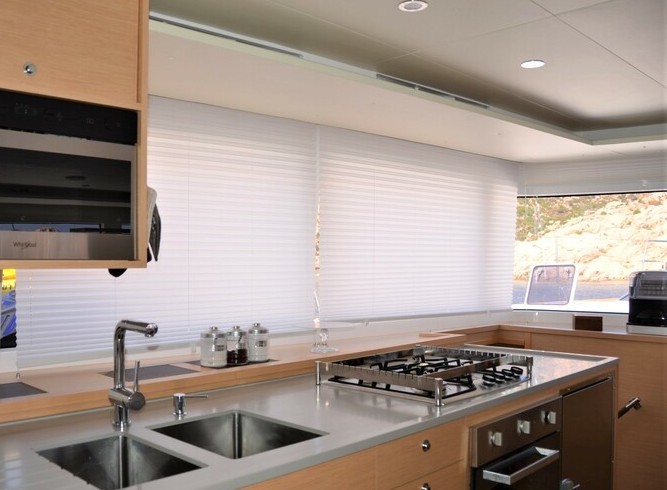 Lagoon 560 - Yacht Charter Sailica
