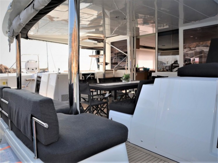 Lagoon 560 - Yacht Charter Sailica