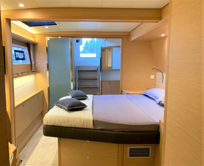 Lagoon 560 - Yacht Charter Sailica