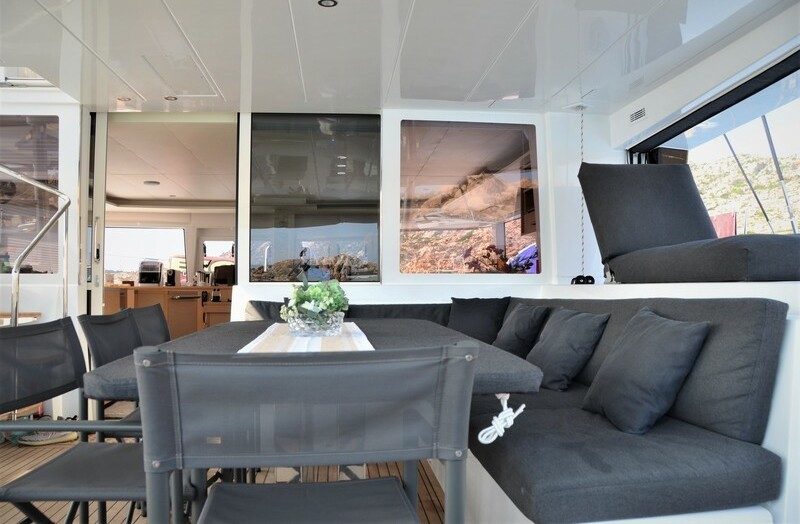 Lagoon 560 - Yacht Charter Sailica
