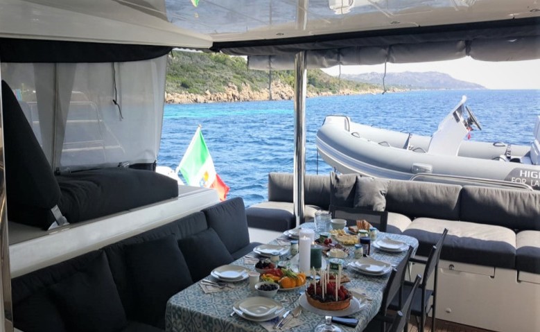 Lagoon 560 - Yacht Charter Sailica