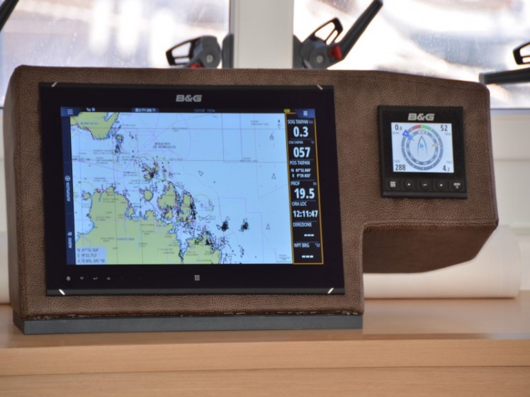 Lagoon 560 - Yacht Charter Sailica