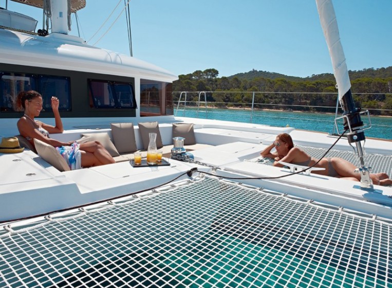 Lagoon 560 - Yacht Charter Sailica