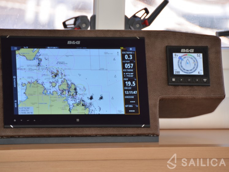 Lagoon 560 - Yacht Charter Sailica