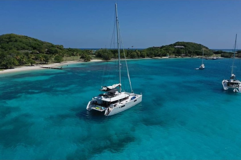 Lagoon 560 - Yacht Charter Sailica