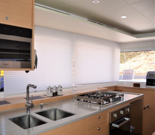 Lagoon 560 - Yacht Charter Sailica