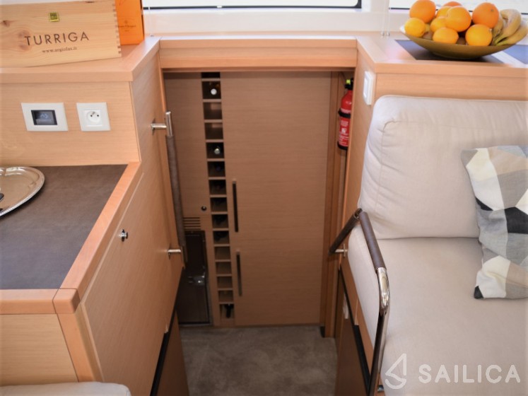 Lagoon 560 - Yacht Charter Sailica