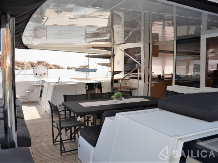 Lagoon 560 - Yacht Charter Sailica