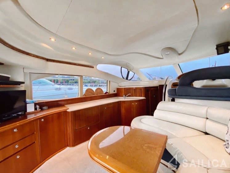 Azimut 42 - Yacht Charter Sailica