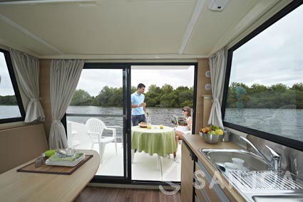 Sedan Primo - Yacht Charter Sailica