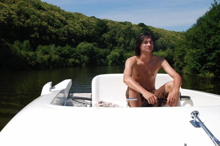 Sedan 1170 - Yacht Charter Sailica