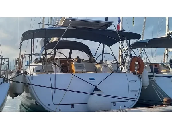 Bavaria 46 Cruiser - Yacht Charter Sailica