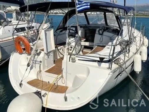 Bavaria 39 Cruiser - Yacht Charter Sailica