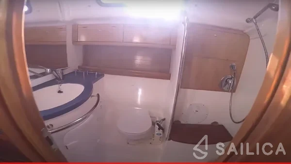 Bavaria 39 Cruiser - Yacht Charter Sailica